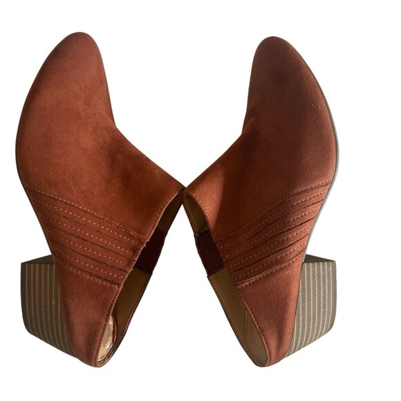 BCBG Generation Lori Faux Suede Rust Slide Mules Heel Shoe Sandals Womens 7B - Picture 10 of 13